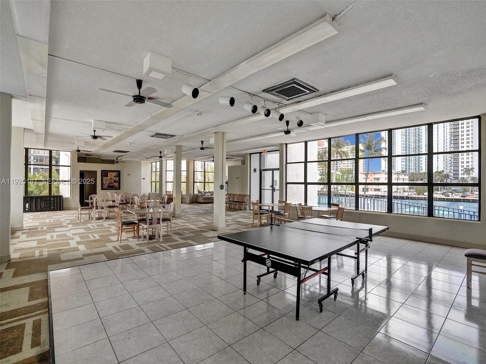 800 Parkview Dr #131 Hallandale Beach, FL 33009