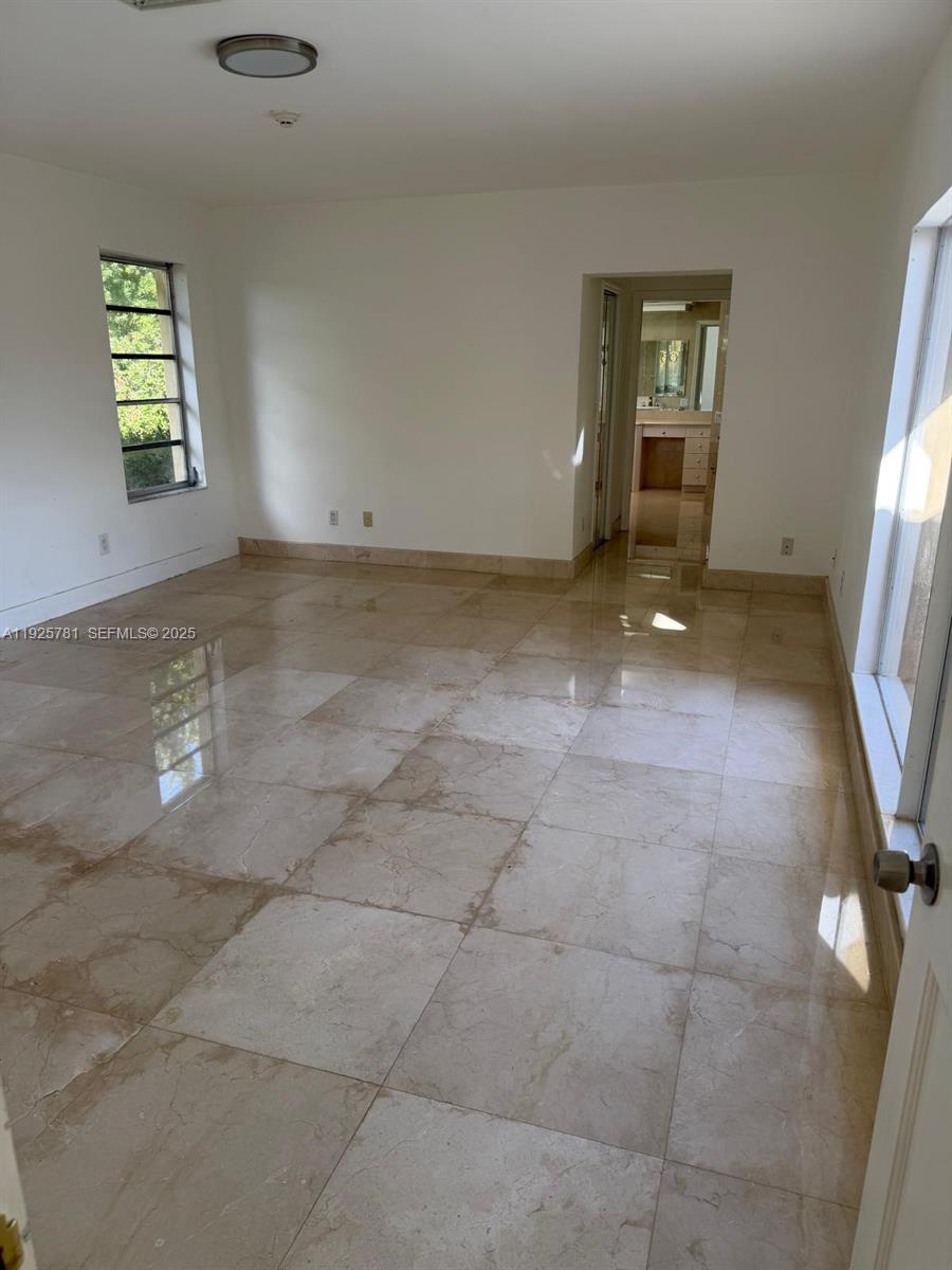 2015 Arch Crk Dr #hse North Miami, FL 33181