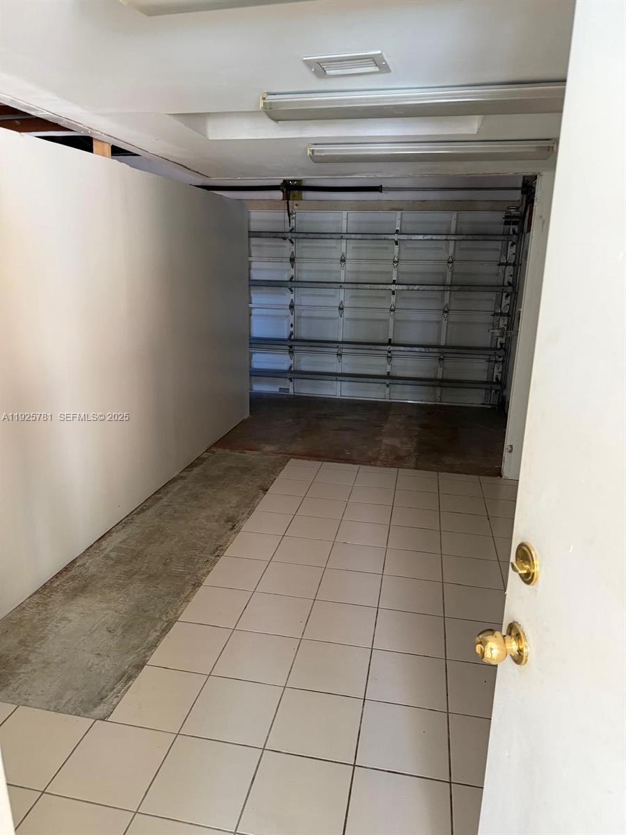 2015 Arch Crk Dr #hse North Miami, FL 33181