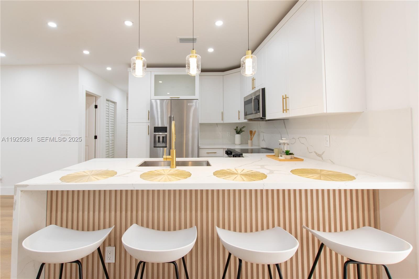 6210 Kimberly Blvd North Lauderdale, FL 33068