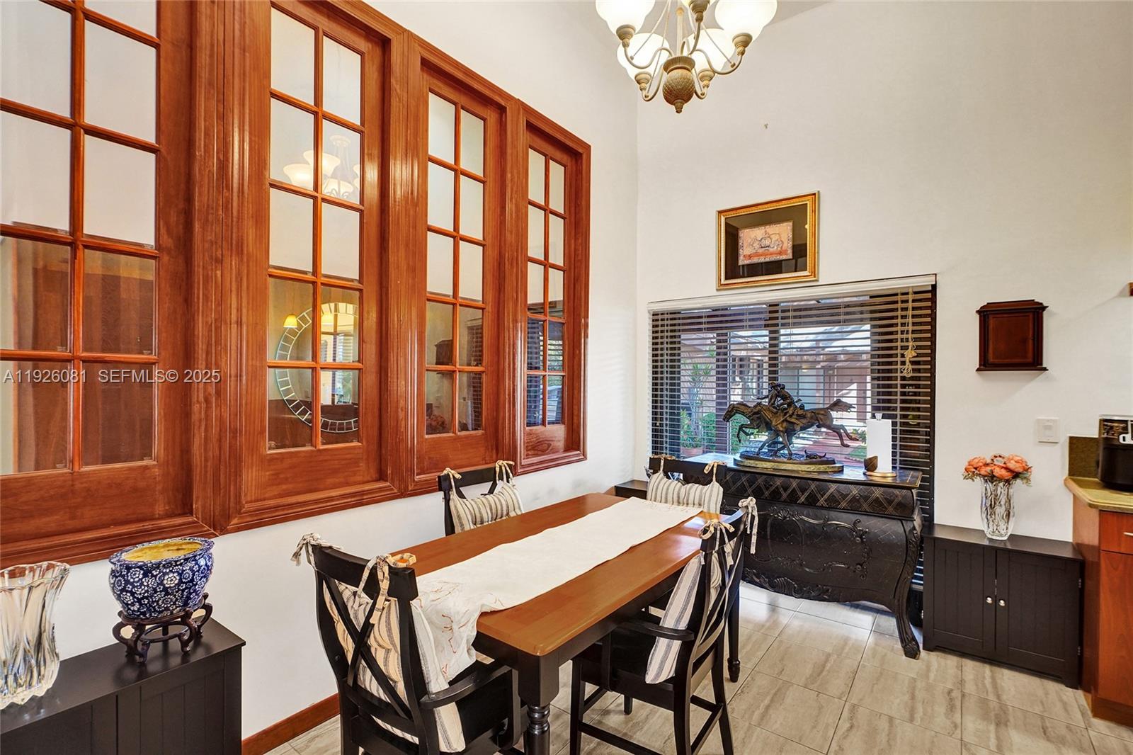 531 Leslie Dr Hallandale Beach, FL 33009