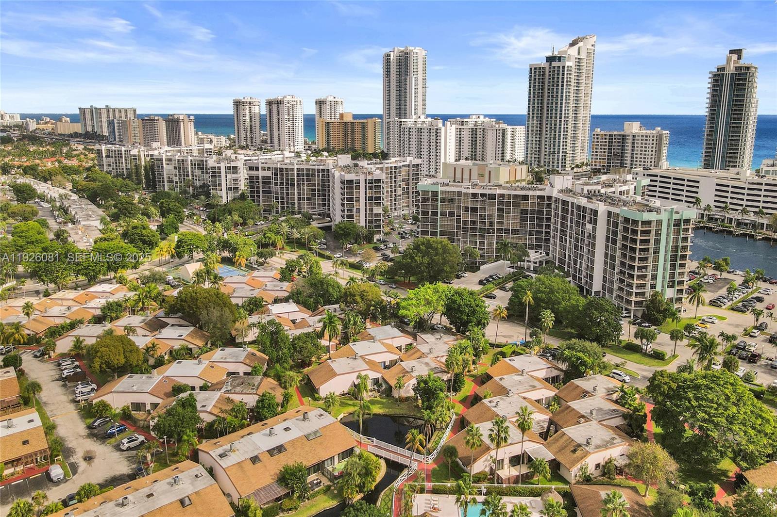 531 Leslie Dr Hallandale Beach, FL 33009