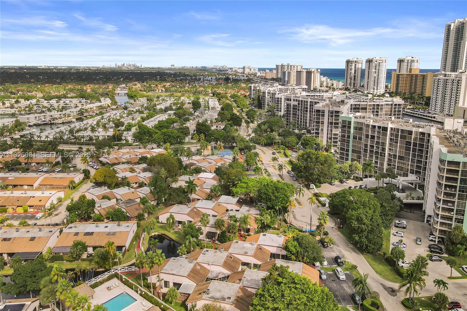 531 Leslie Dr Hallandale Beach, FL 33009