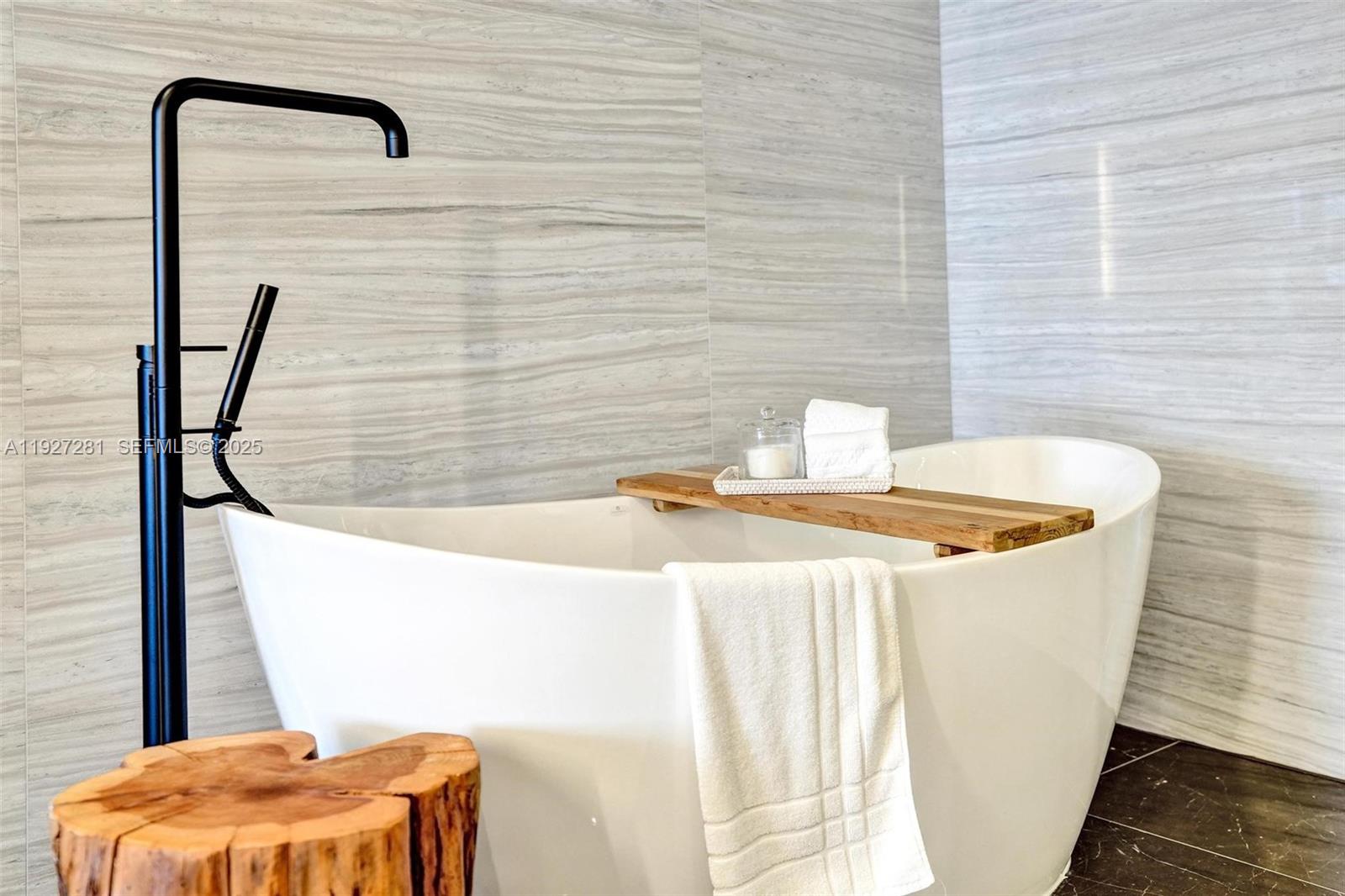 2200 N Ocean Blvd #S1701 Fort Lauderdale, FL 33305