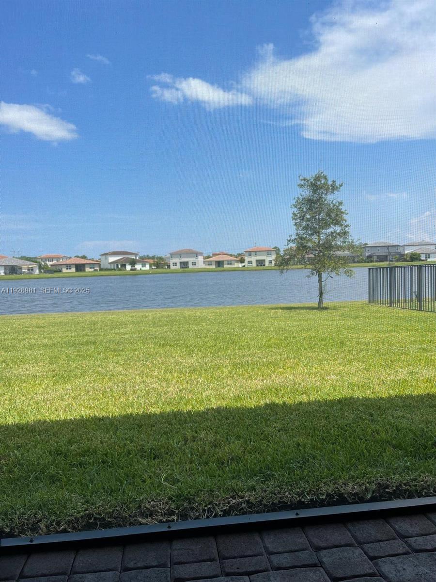 8376 NW Greenbank Cir Port St Lucie, FL 34987