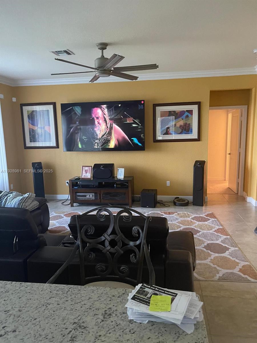 8376 NW Greenbank Cir Port St Lucie, FL 34987