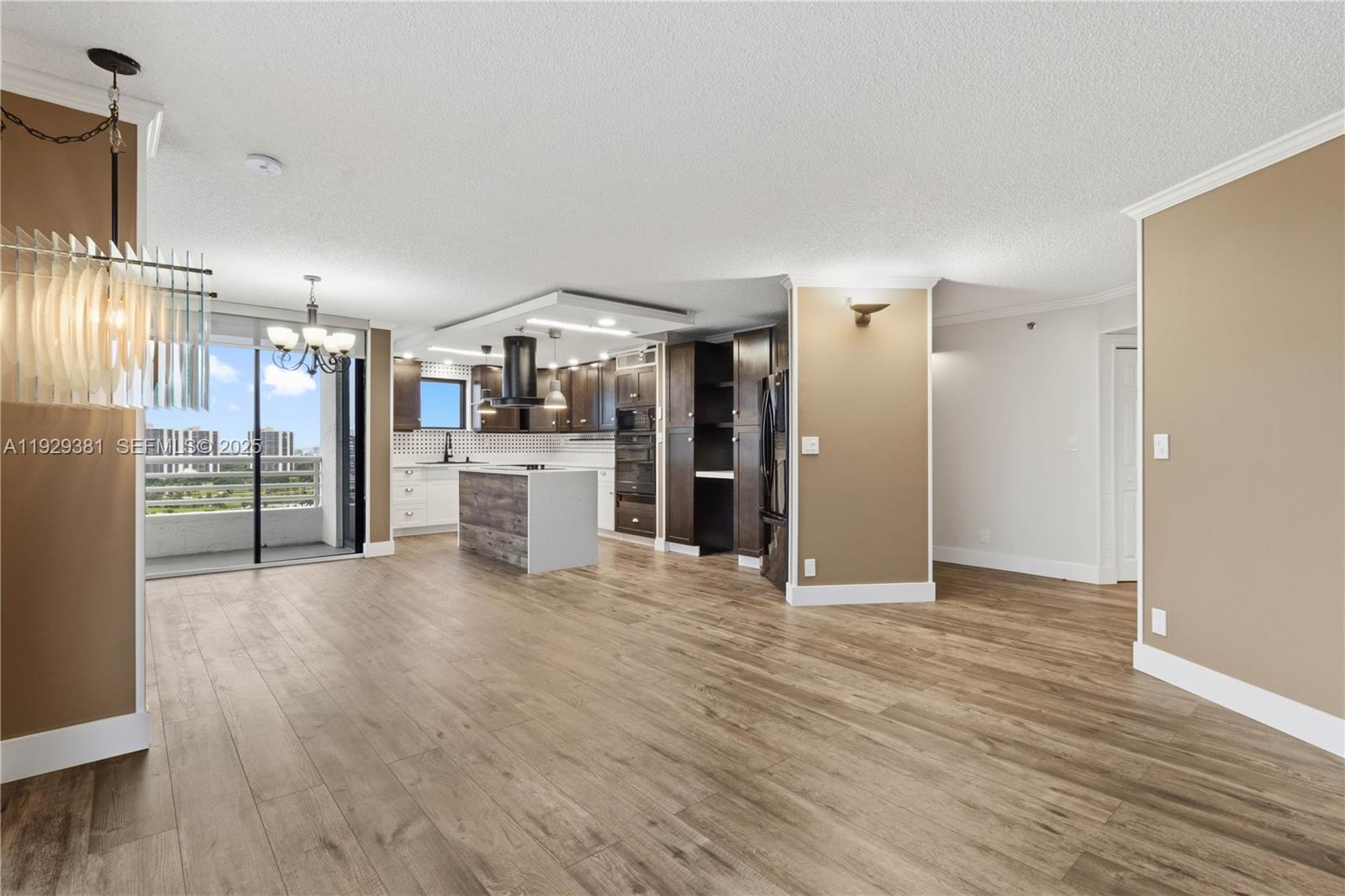 3300 NE 192nd St #LP06 Aventura, FL 33180