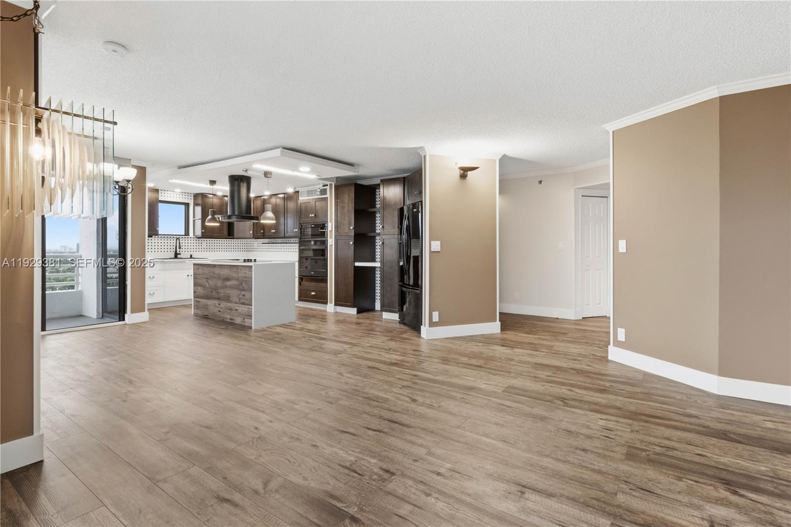 3300 NE 192nd St #LP06 Aventura, FL 33180