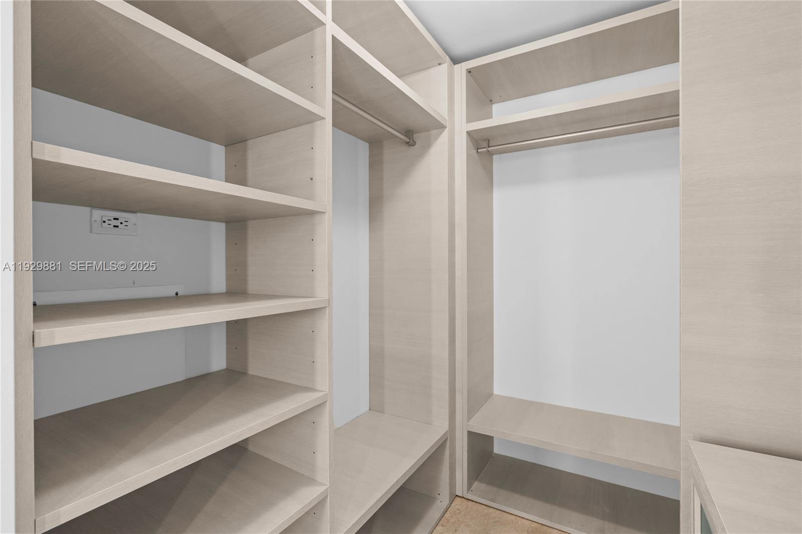 image Rise Brickell City Centre9