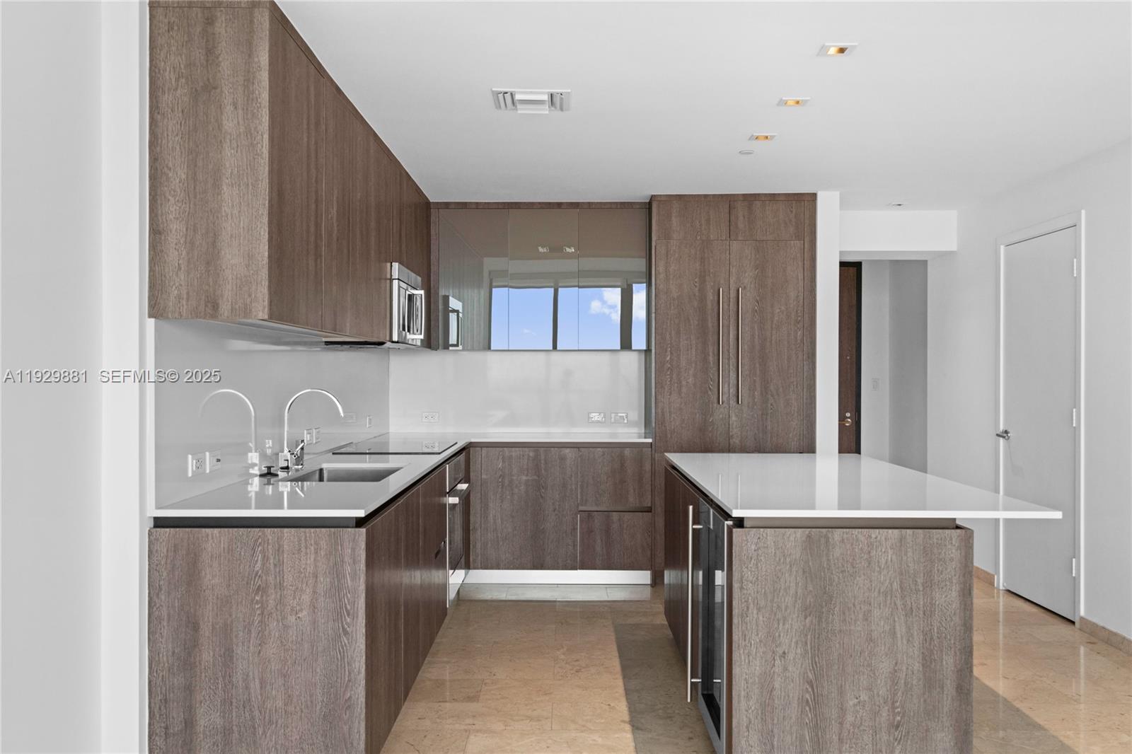 image Rise Brickell City Centre25