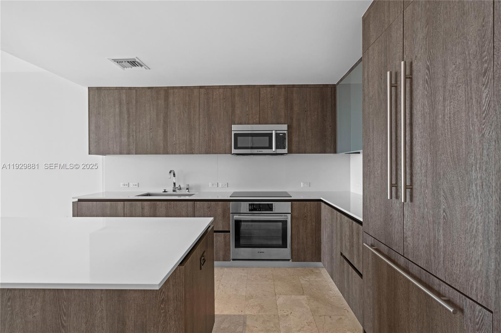 image Rise Brickell City Centre36