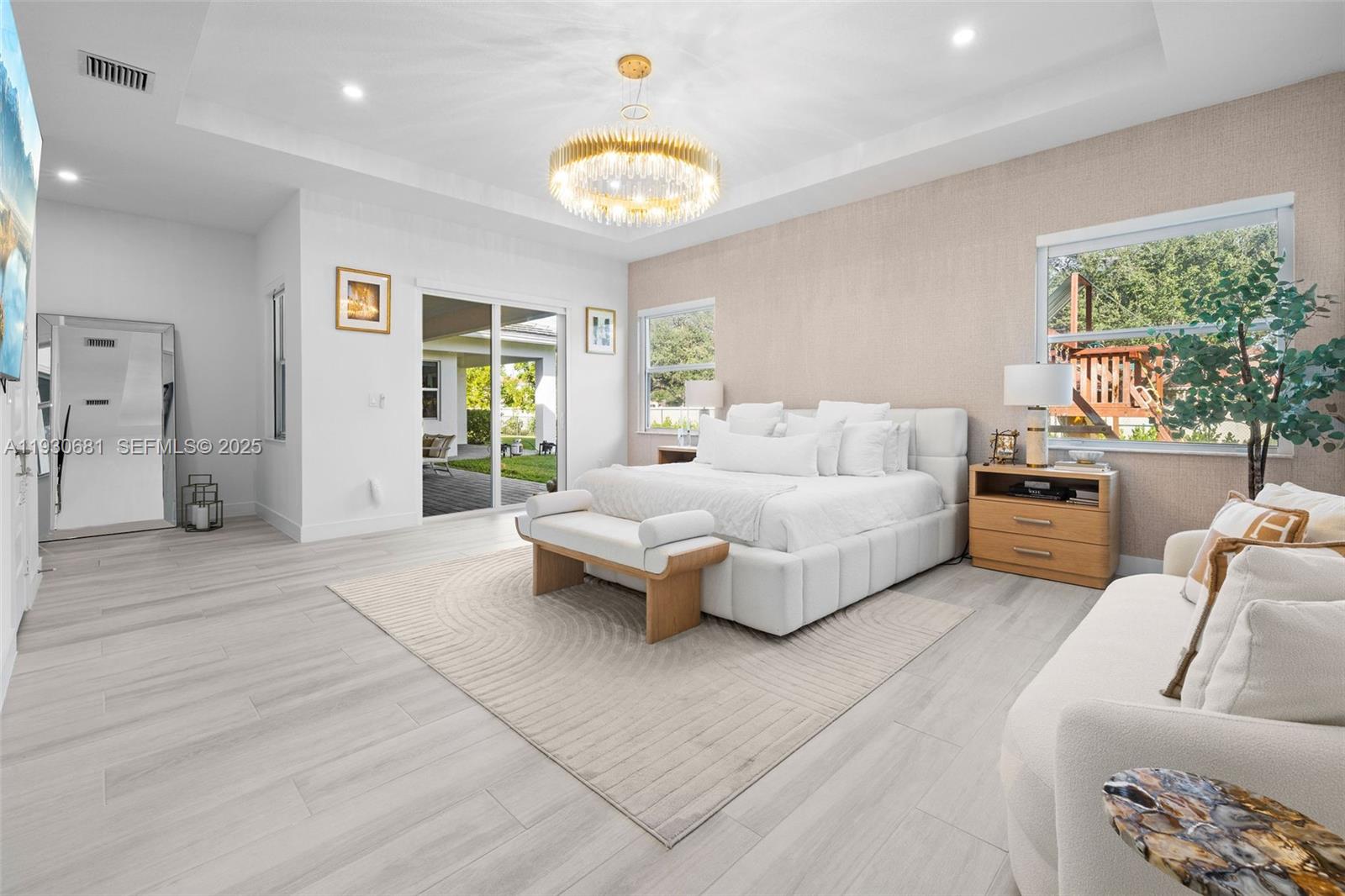 11035 N Sierra Rnch Dr Davie, FL 33324