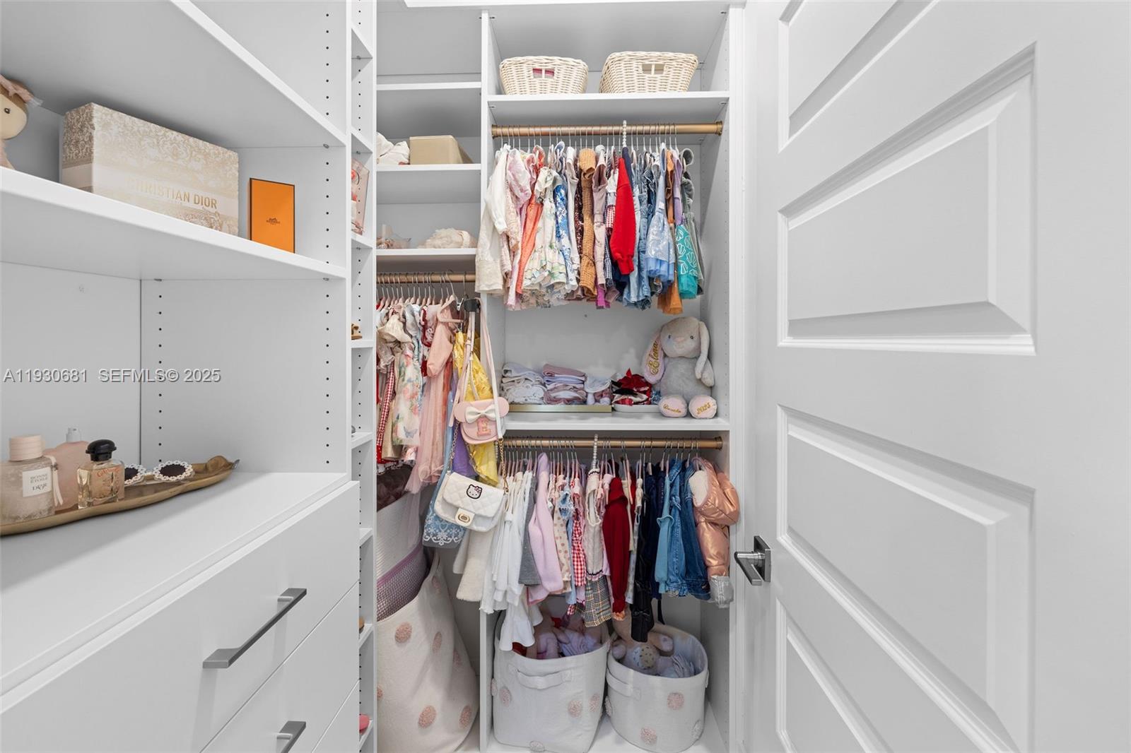 11035 N Sierra Rnch Dr Davie, FL 33324