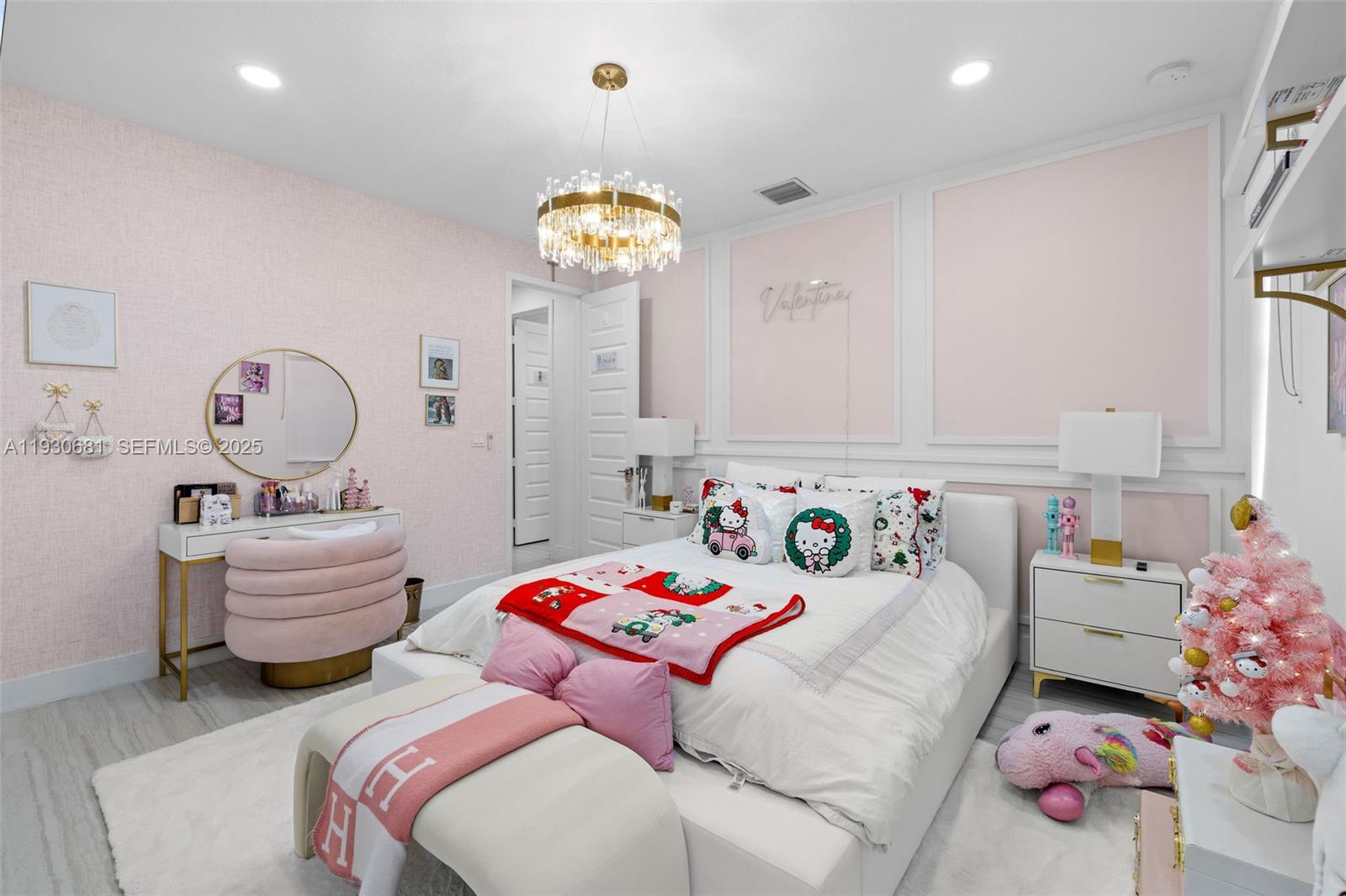 11035 N Sierra Rnch Dr Davie, FL 33324