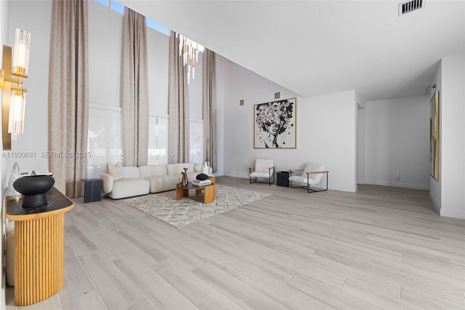 11035 N Sierra Rnch Dr Davie, FL 33324