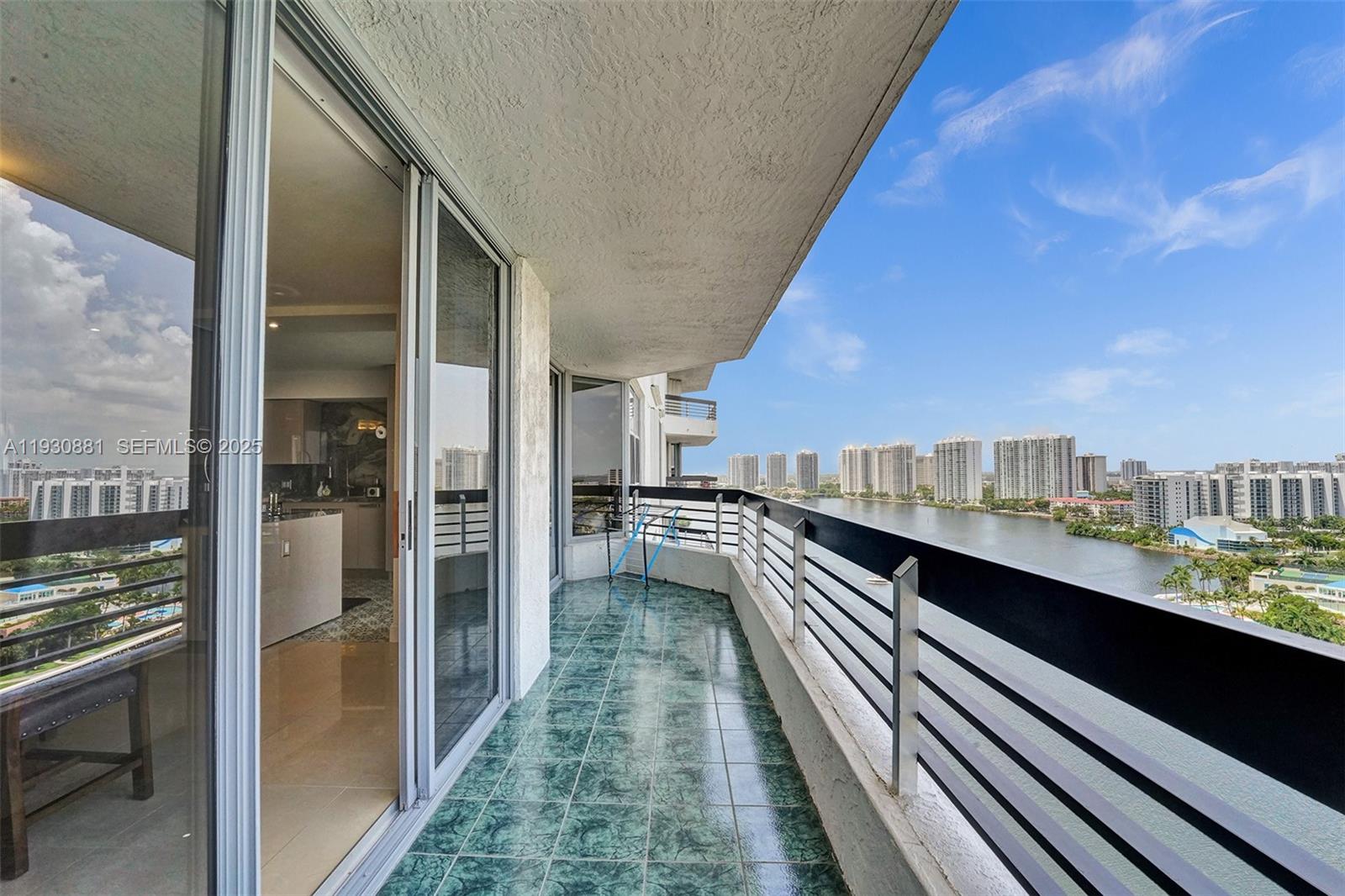 3530 Mystic Pointe Dr #2002 Aventura, FL 33180