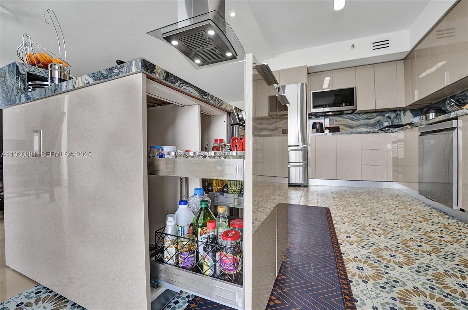 3530 Mystic Pointe Dr #2002 Aventura, FL 33180