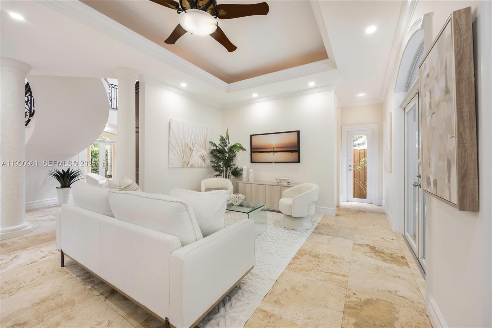 4065 Battersea Rd Coconut Grove, FL 33133