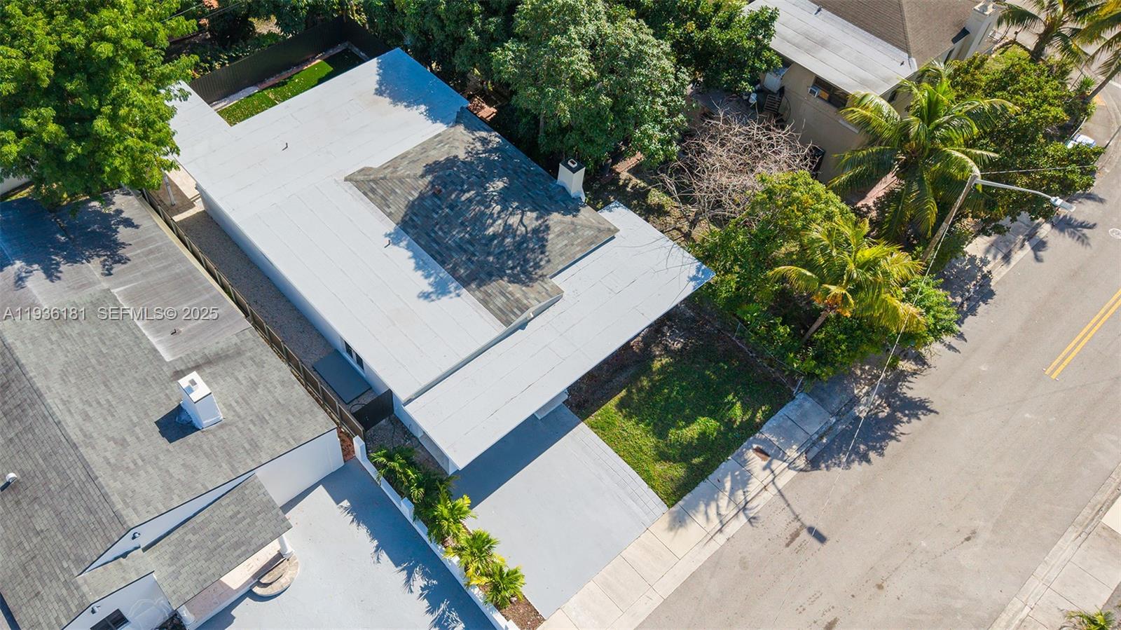 1511 SW 20th Ct Miami, FL 33145