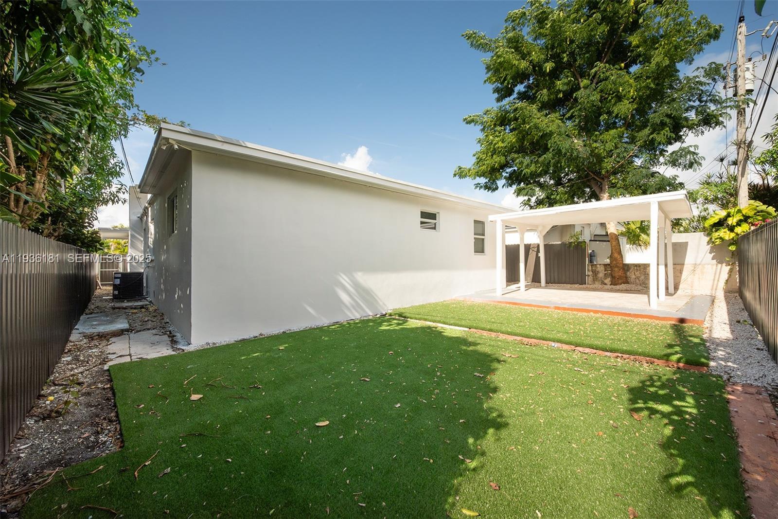 1511 SW 20th Ct Miami, FL 33145