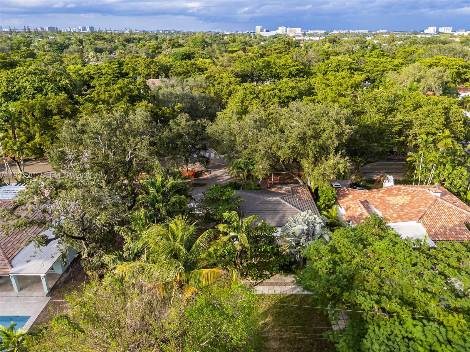 446 Madeira Ave Coral Gables, FL 33134