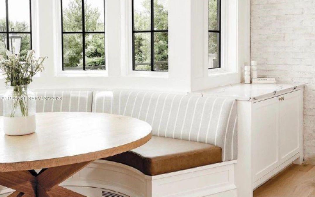 446 Madeira Ave Coral Gables, FL 33134