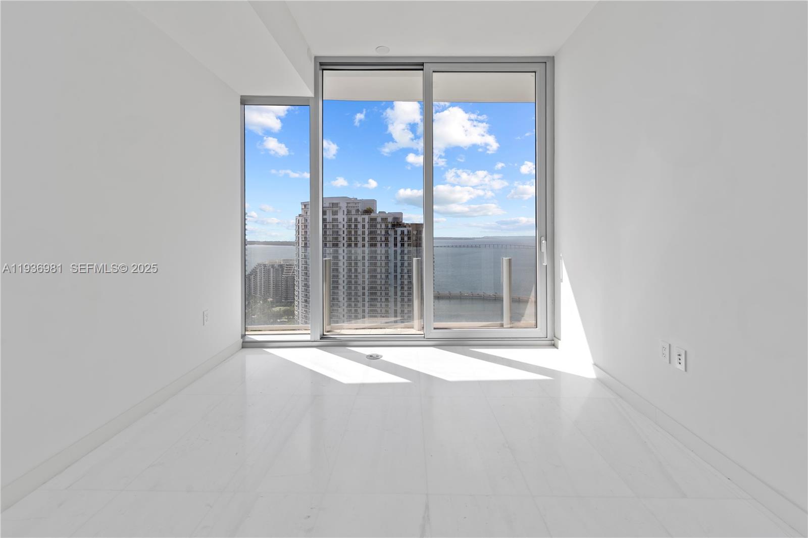 image Aston Martin Residences6