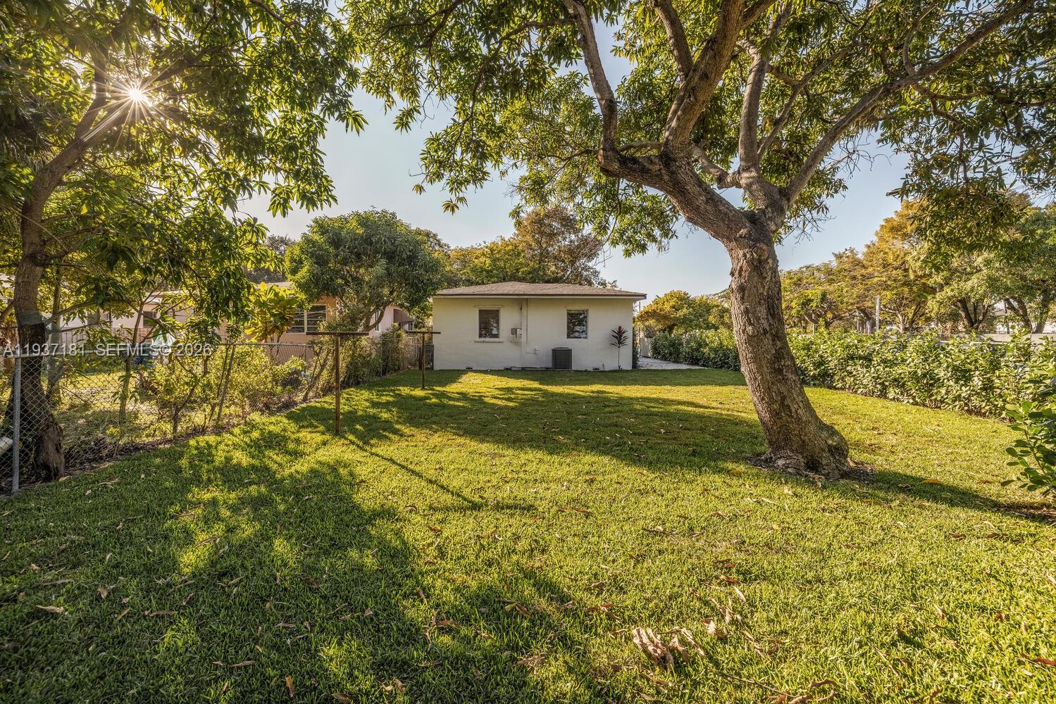 424 NW 53rd St Miami, FL 33127