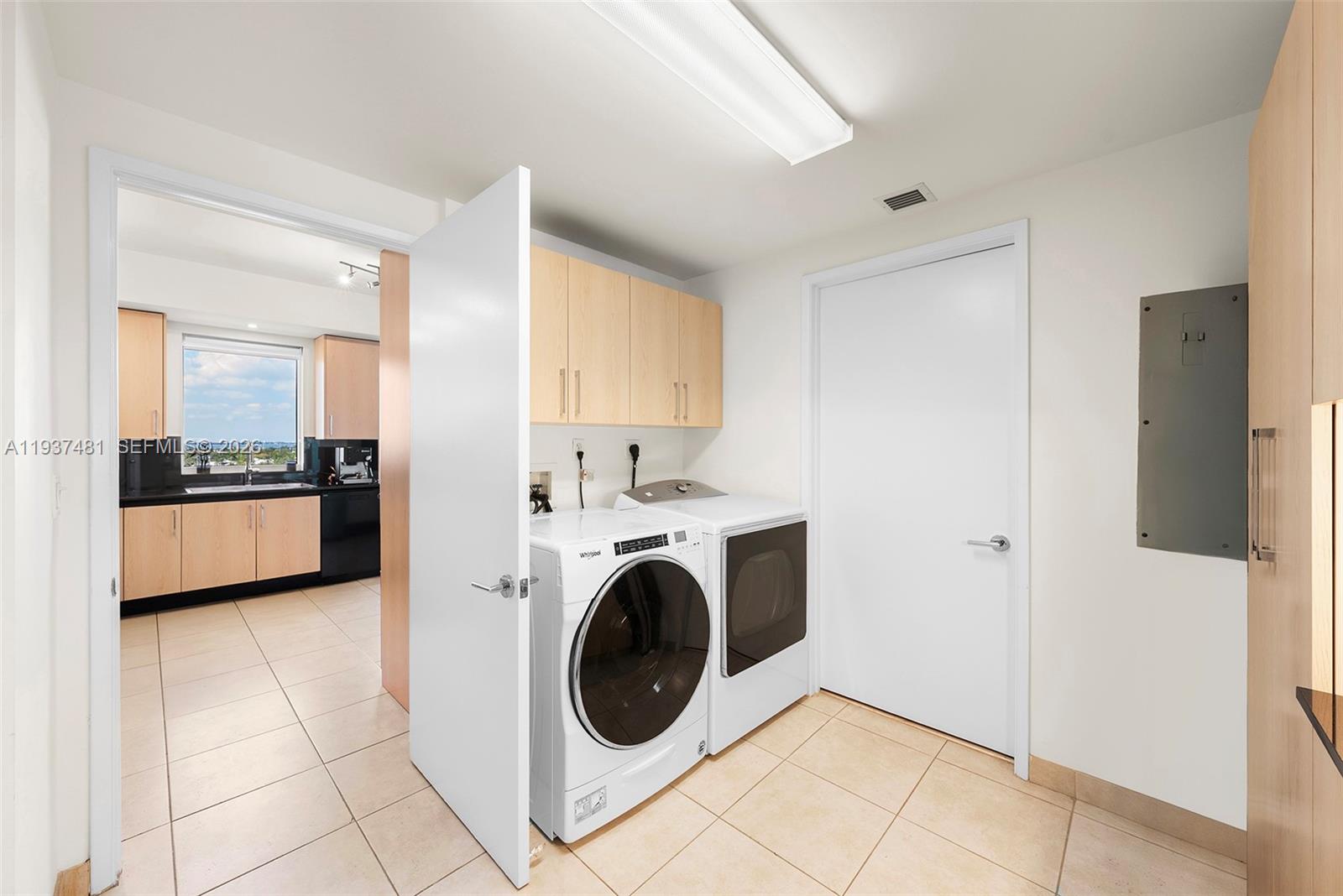 image Ocean Club Iii28