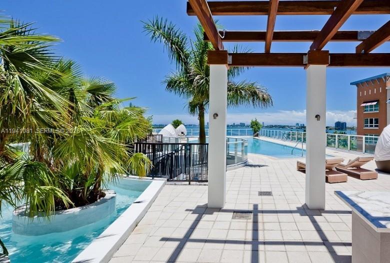 image Paramount Bay17