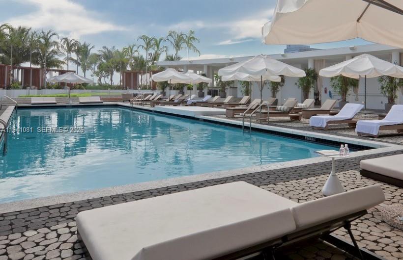 image Paramount Bay18