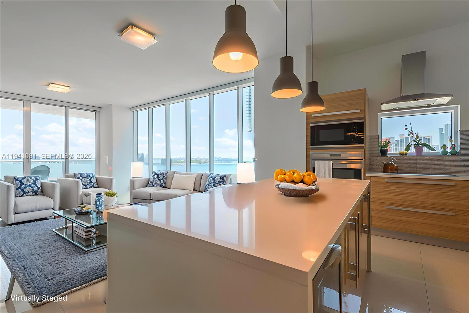 image Paramount Bay5