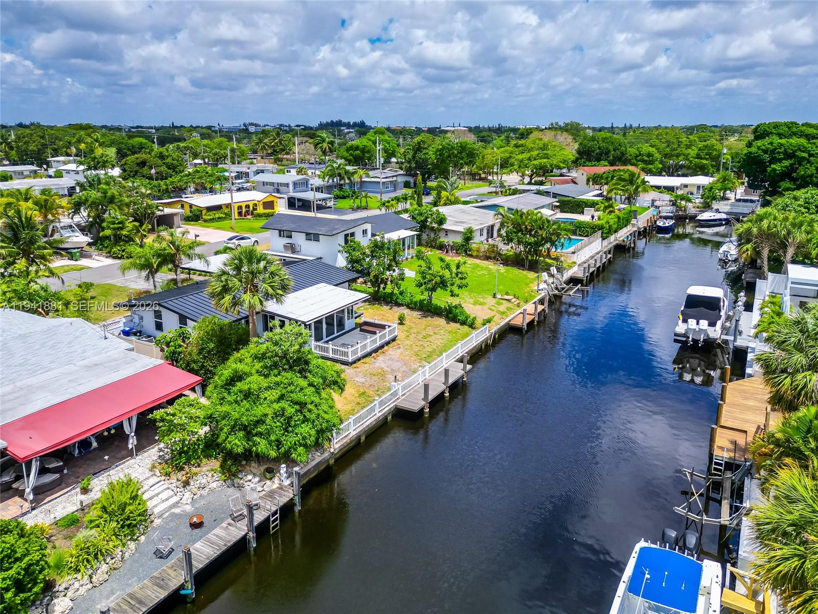 2430 Key Largo Ln Fort Lauderdale, FL 33312