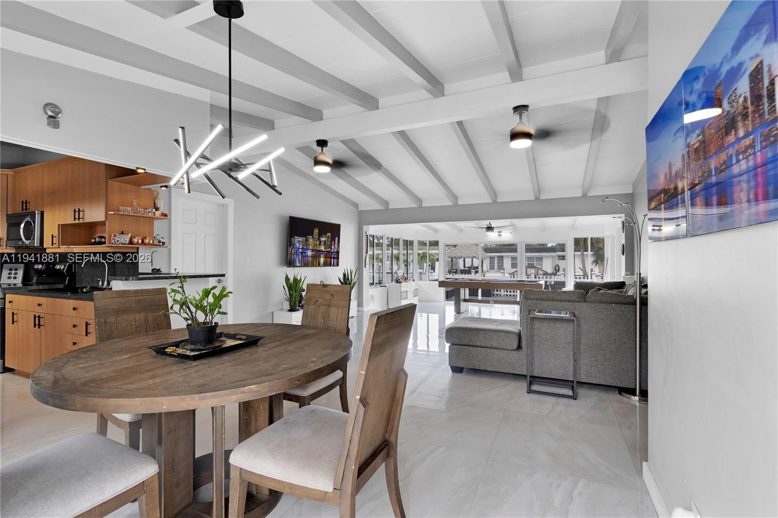 2430 Key Largo Ln Fort Lauderdale, FL 33312