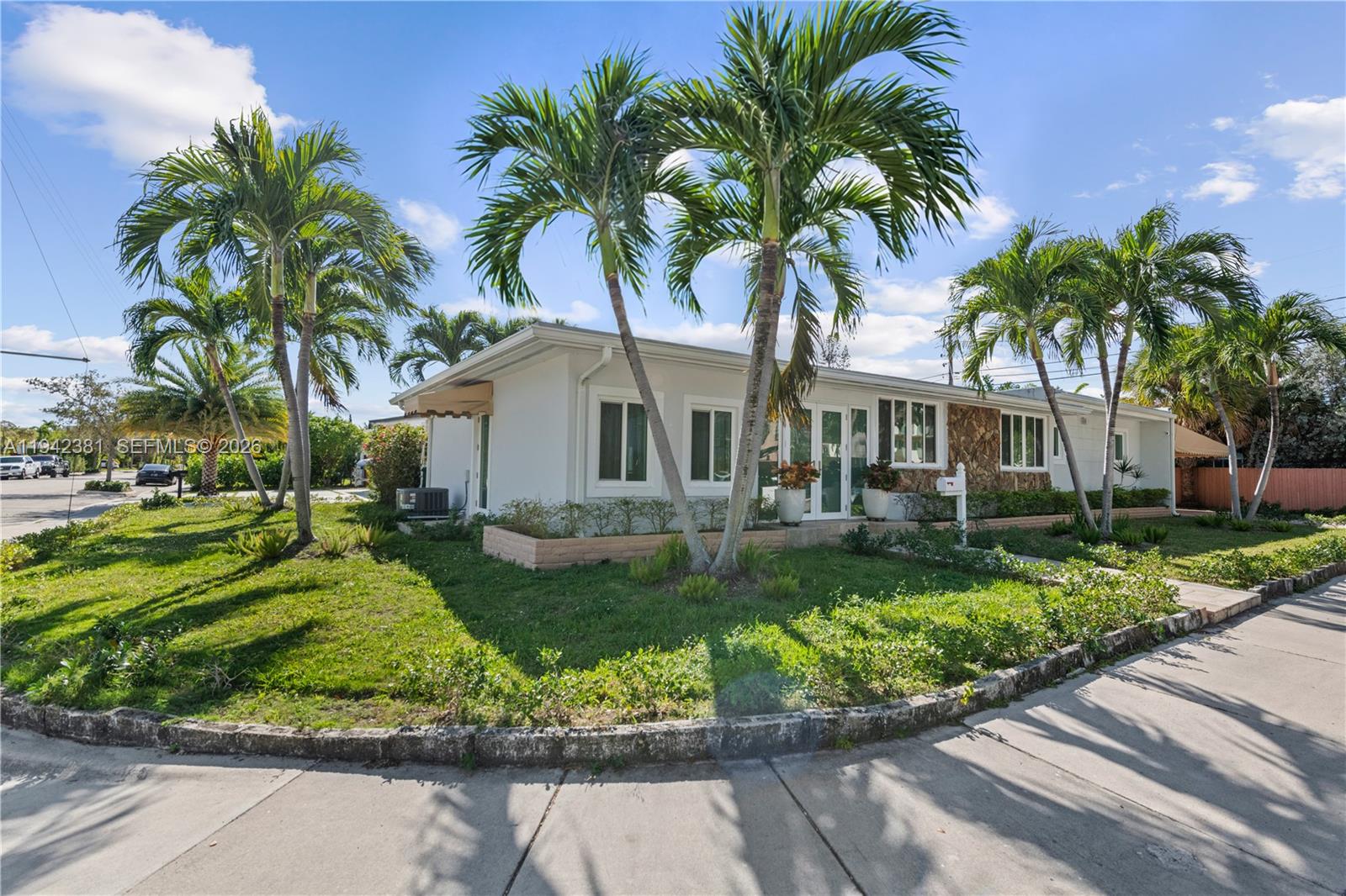 1470 N Treasure Dr North Bay Village, FL 33141