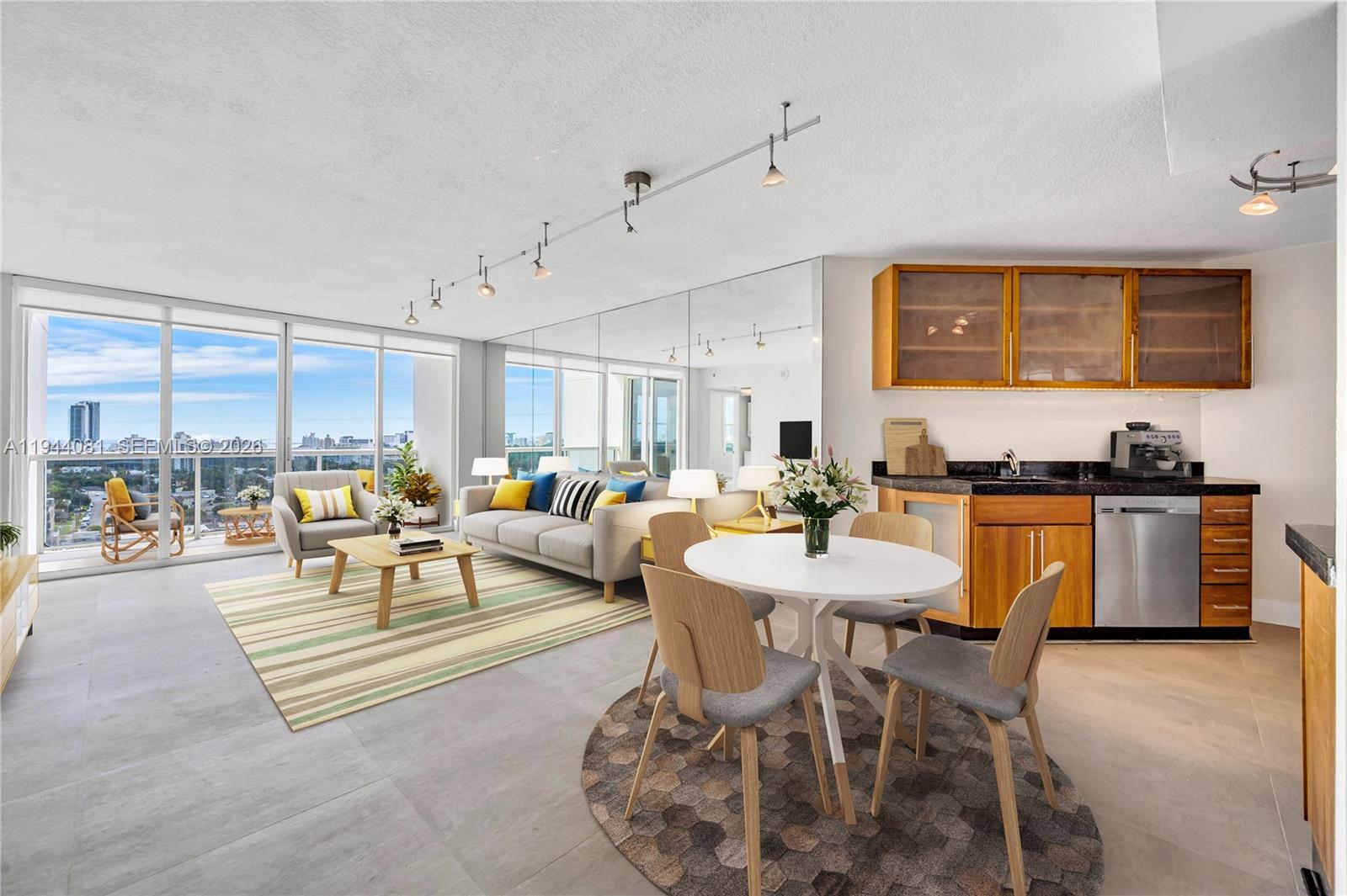 1800 Sunset Harbour Dr #1815