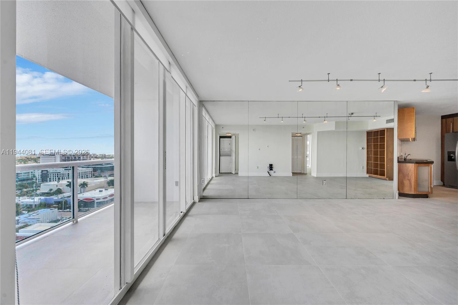 image Sunset Harbour South33