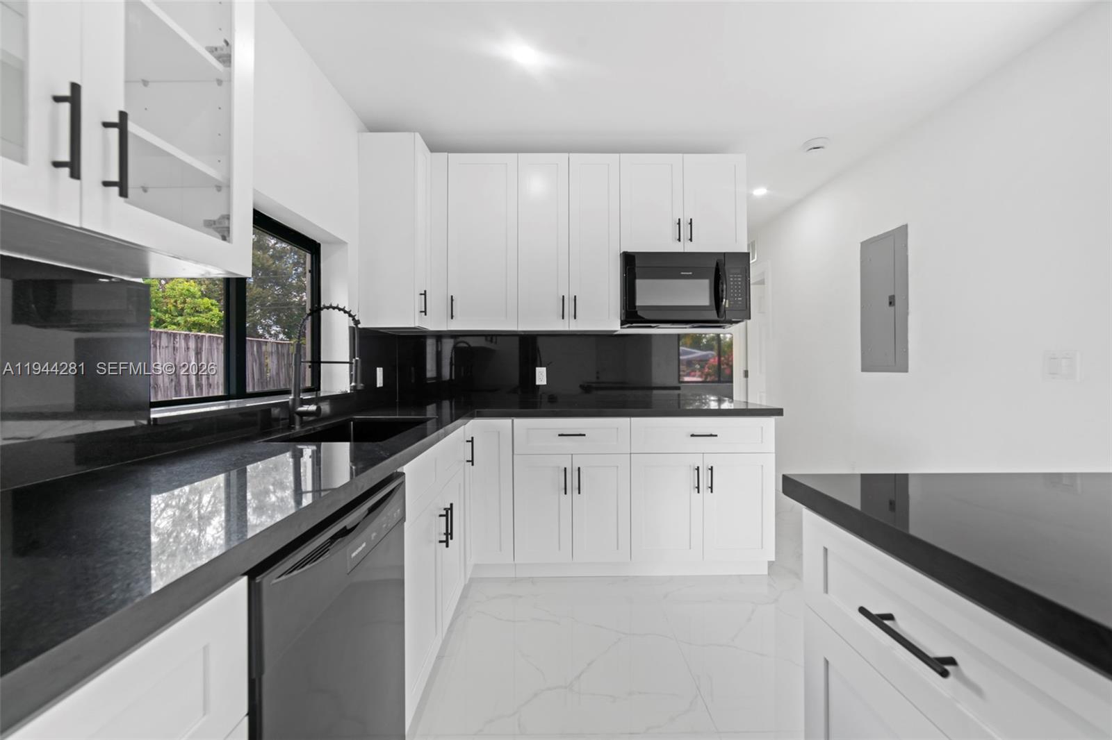 1671 NE 174th St #1671 North Miami Beach, FL 33162