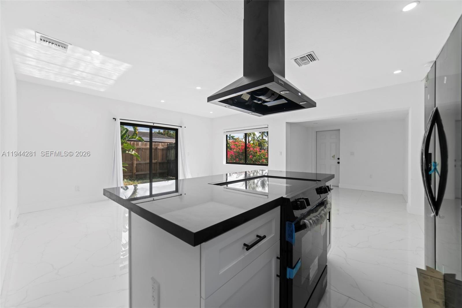 1671 NE 174th St #1671 North Miami Beach, FL 33162