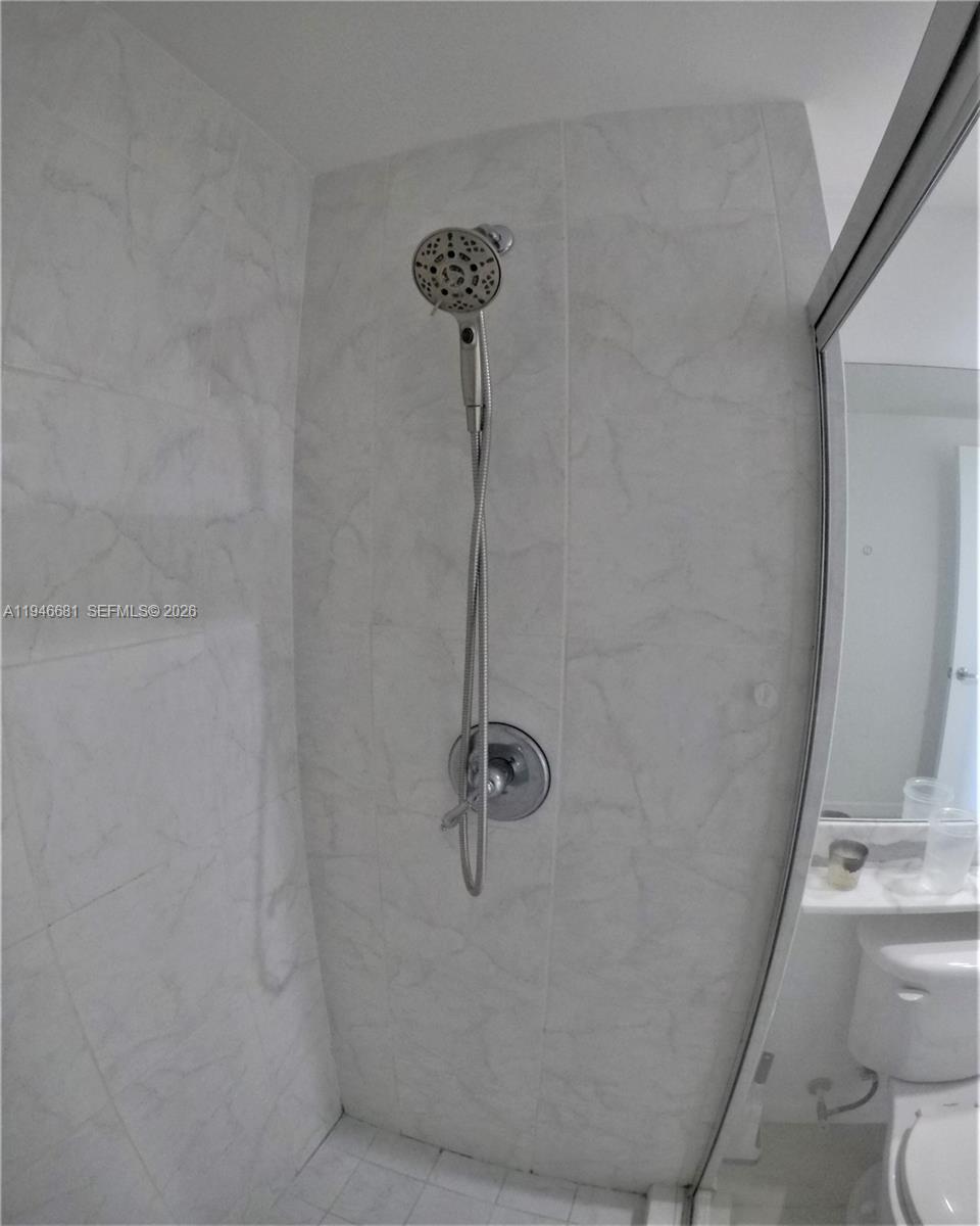 image Venture West22