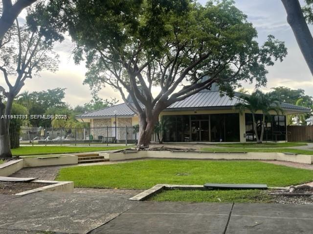 8327 SW 137th Ave #8327 Miami, FL 33183