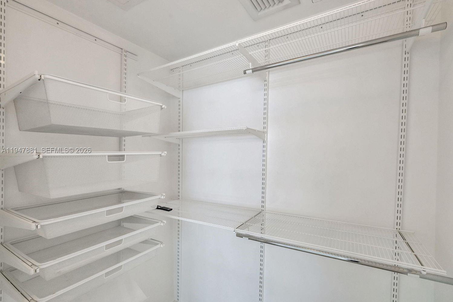 image Dua Miami (SLS Brickell)11