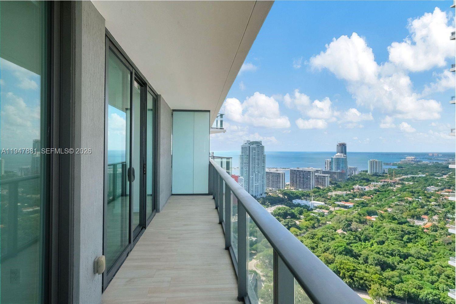 image Dua Miami (SLS Brickell)1