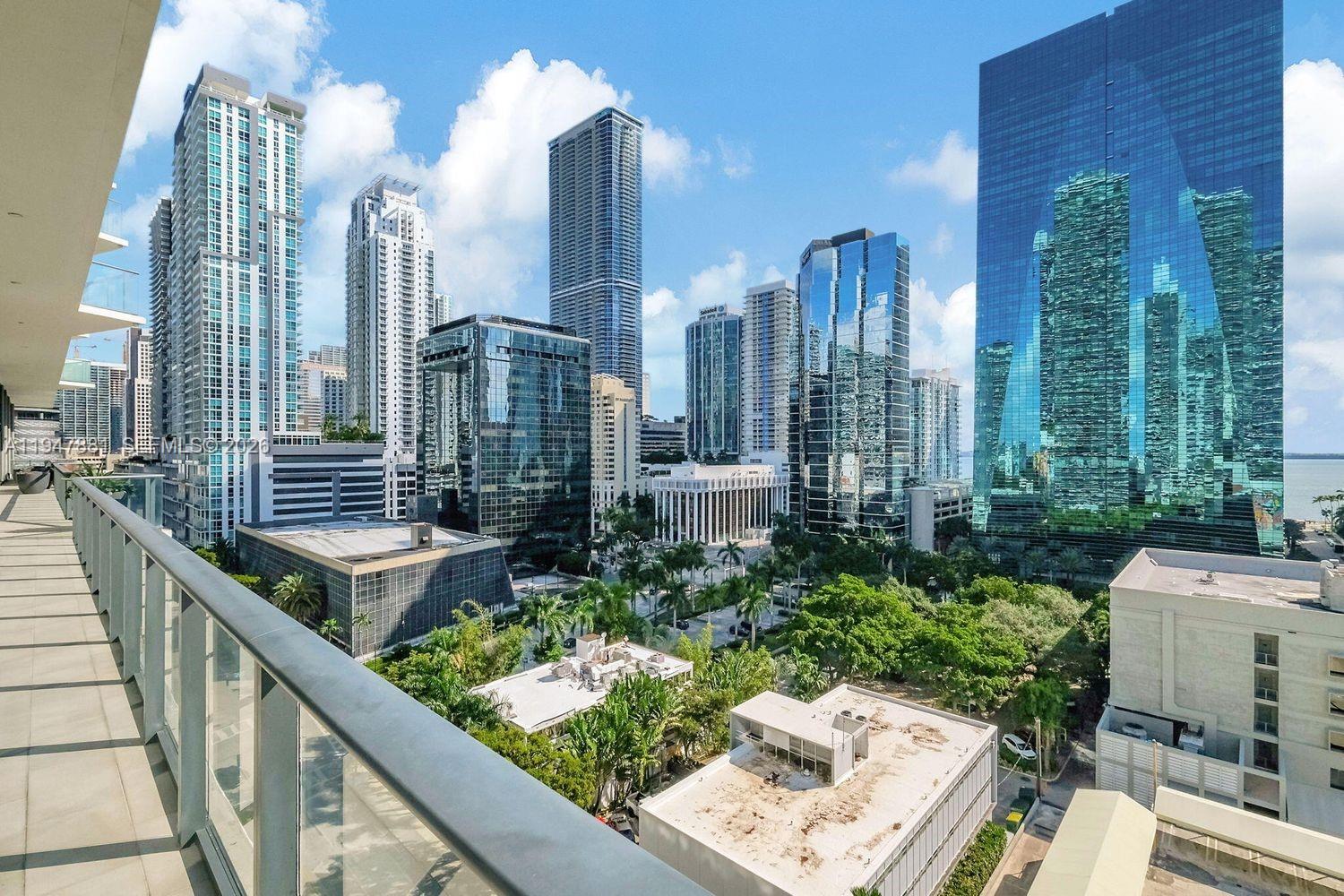 image Dua Miami (SLS Brickell)2