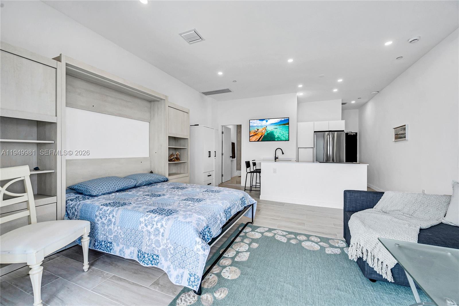 1500 Bay Rd #1536S Miami Beach, FL 33139