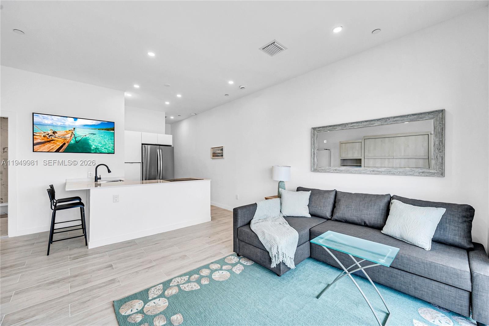 1500 Bay Rd #1536S Miami Beach, FL 33139