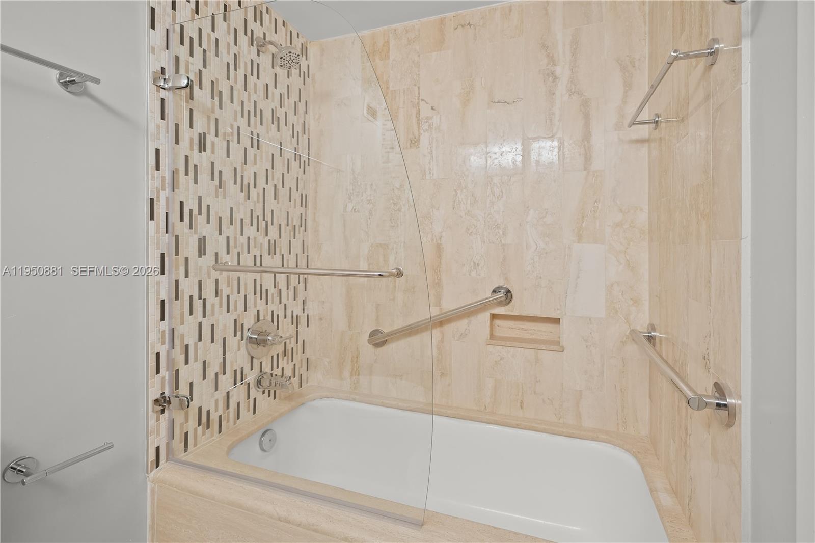 700 Biltmore Way #219 Coral Gables, FL 33134