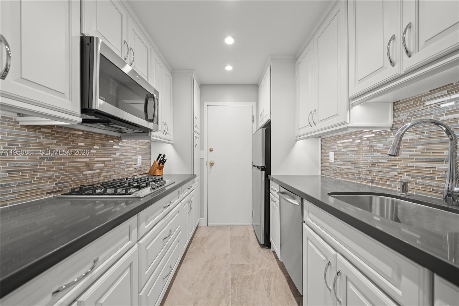 700 Biltmore Way #219 Coral Gables, FL 33134