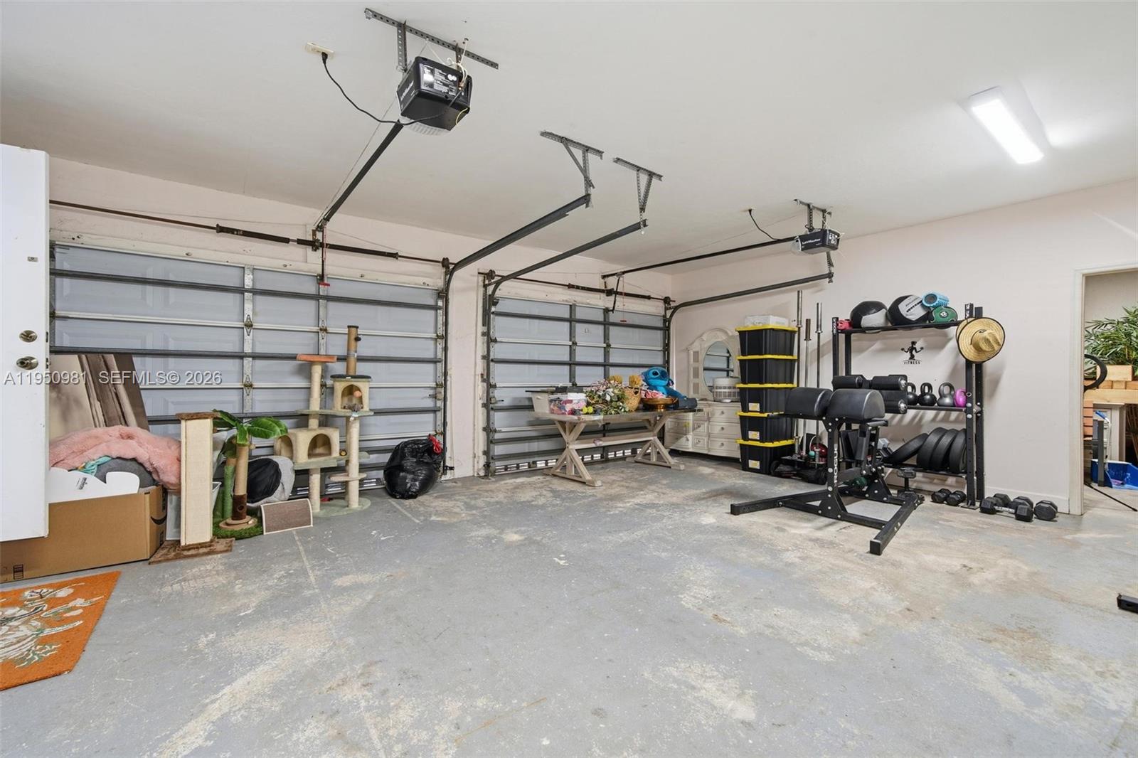 6801 SW 126th Ter Pinecrest, FL 33156