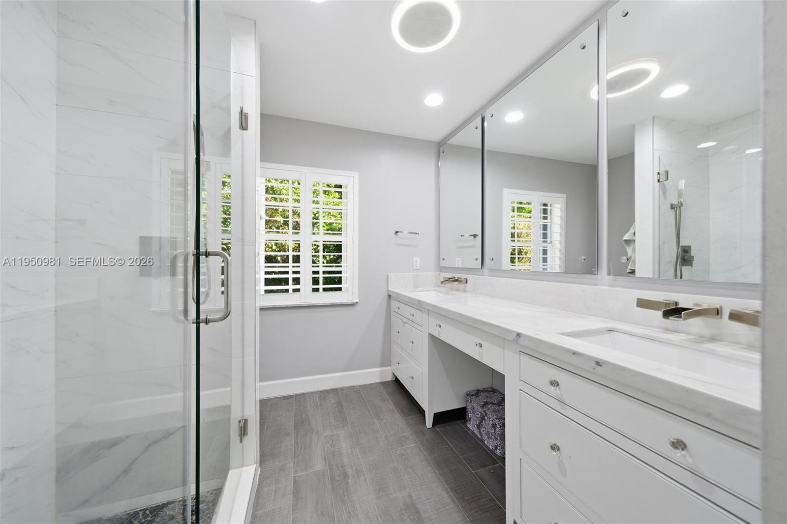 6801 SW 126th Ter Pinecrest, FL 33156